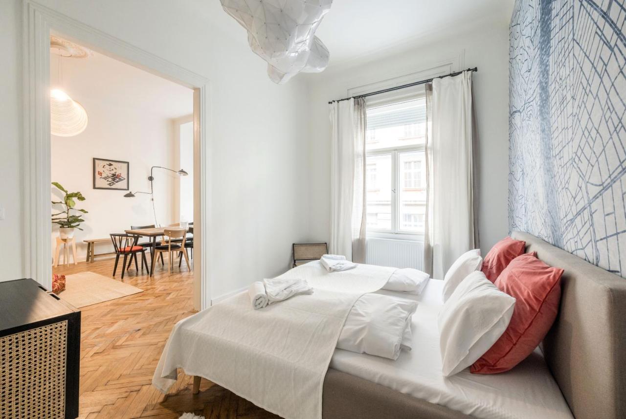 Sunshine Sprint Luxury Apartment Budapest Eksteriør billede